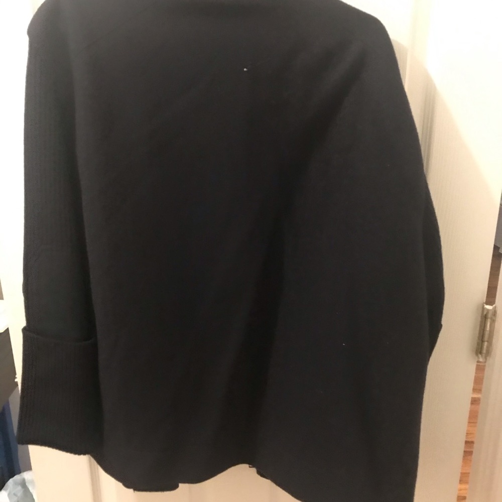 Medium Gap - image 2